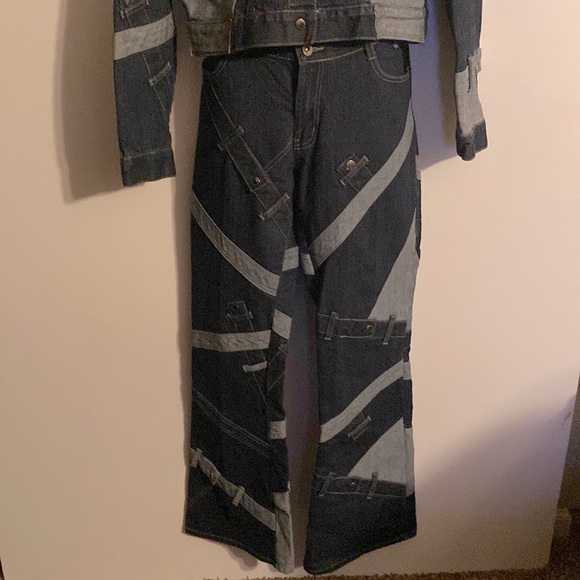 VINTAGE LE MORE RARE DENIM BELT JACKET AND FLARE JEAN SET - Picture 4 of 10
